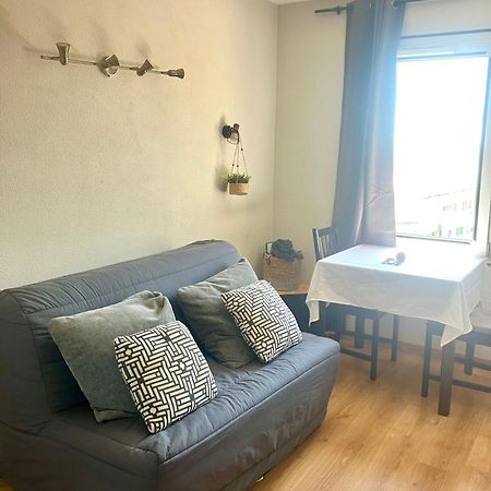 Appartement 2 Pieces En Etage Eleve, Centre-Ville Au Calme, Petite Vue Mer Nisa Exterior foto